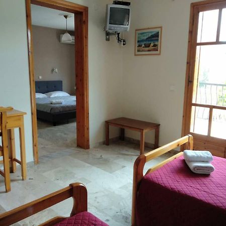 Orelia Pension 托隆 外观 照片